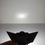 چراغ ال ای دی مزاحم گیر